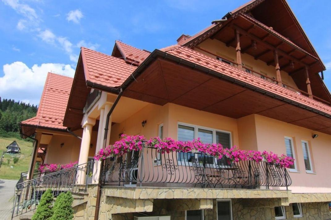 Hotel Pensjonat I Restauracja Nowak Łapsze Niżne Exterior foto